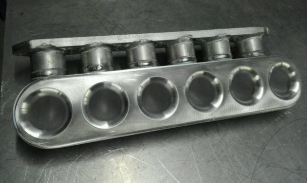 Flanschplatte für R32 Turbo Plenum Ansaugbrücke mit gefrästen Einlaufradien